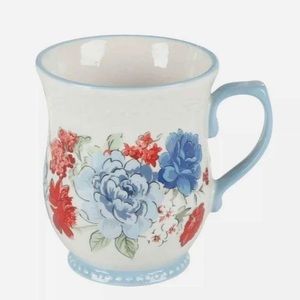 Pioneer Woman Classic Charm Coffee Mug